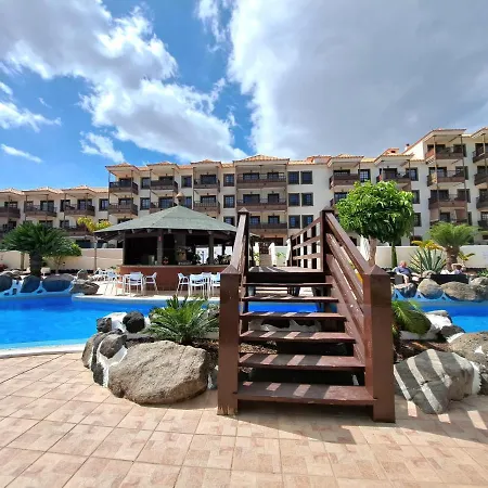Cozy Front Of The Ocean, With Espectacular View, Pool And Free Wifi In Lejlighed