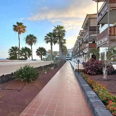 Cozy Front Of The Ocean, With Espectacular View, Pool And Free Wifi In アパート